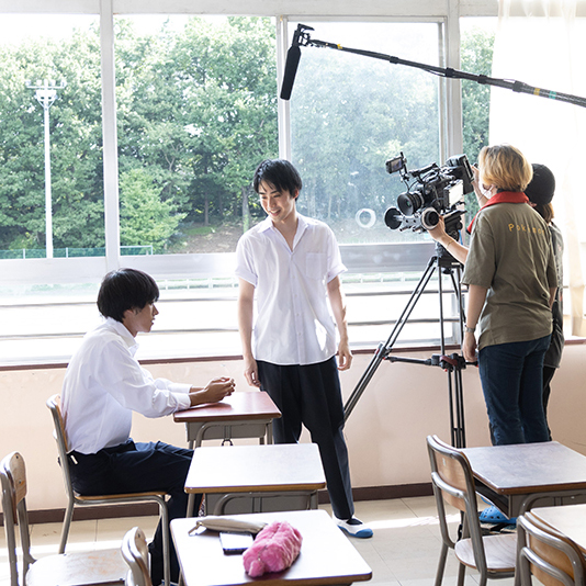 映画制作科の2021年度卒業制作『僕を愛して』撮影現場レポートを公開！