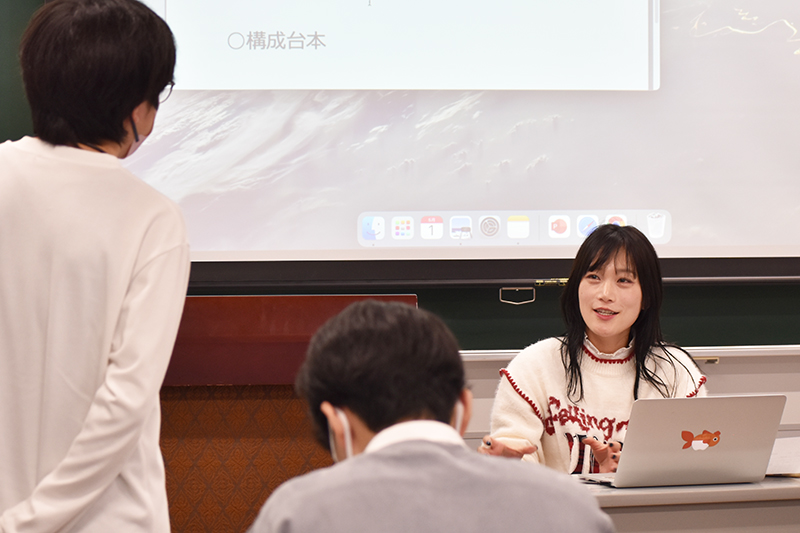 学校・学科を超えたコラボレーション授業「TOHOチャンネル運営実習」に潜入!