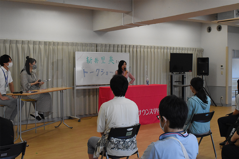 とある科学の超電磁砲t 白井黒子役の新井里美さんが 卒業生声優ゲストトーク に登場 学校法人東放学園 とある科学の超電磁砲t 白井黒子役の新井里美さんが 卒業生声優ゲストトーク に登場 学校法人東放学園