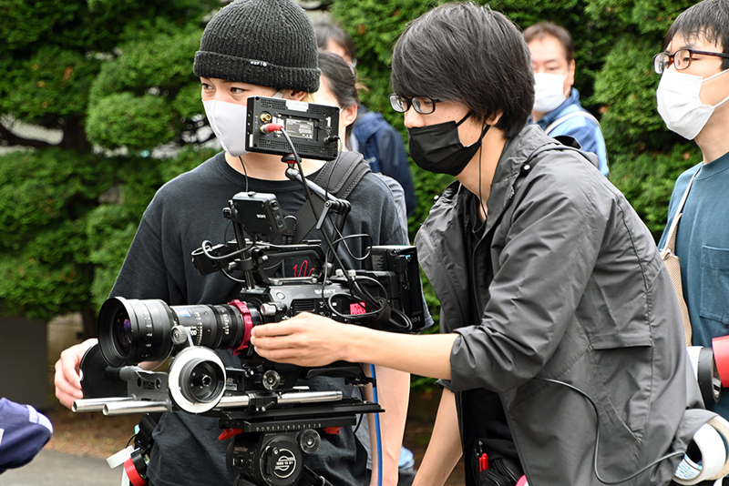 監督の演出意図に沿ってカメラマンは撮影していきます。