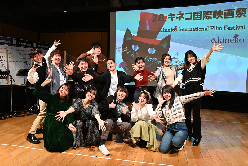 ライブアフレコに参加した学生たち
