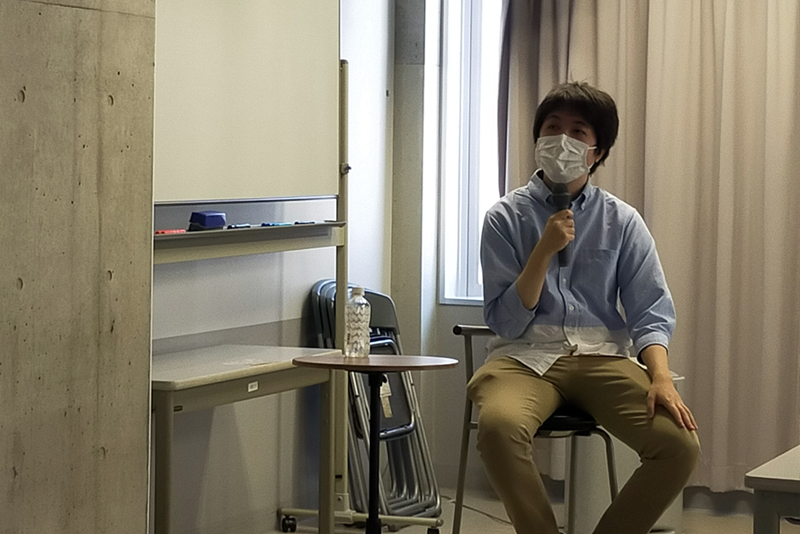 映画『恋は光』など実写のVFXを手掛ける卒業生を迎えた「特別講座」を実施!