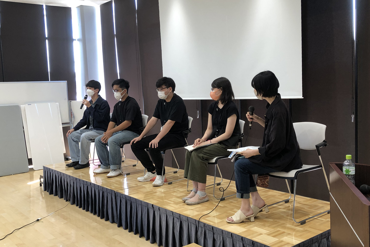 トークセッションの様子