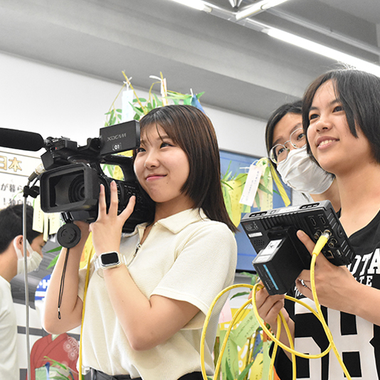ロケーション撮影のノウハウを学ぶ！放送芸術科「ロケーション撮影基礎」