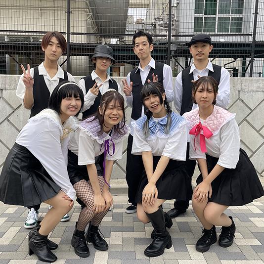 地域の方々と交流！『西新宿フェスティバル』でダンスパフォーマンスを披露しました