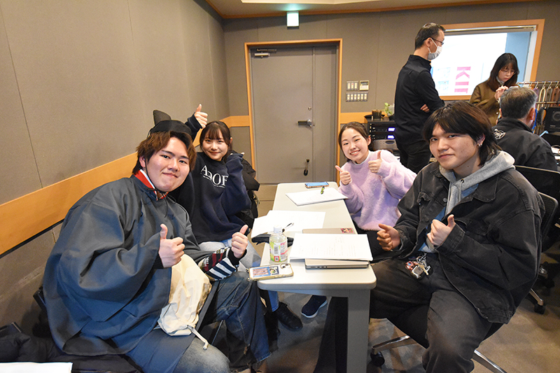 放送技術科の学生が制作した映像のナレーション録りを実施!