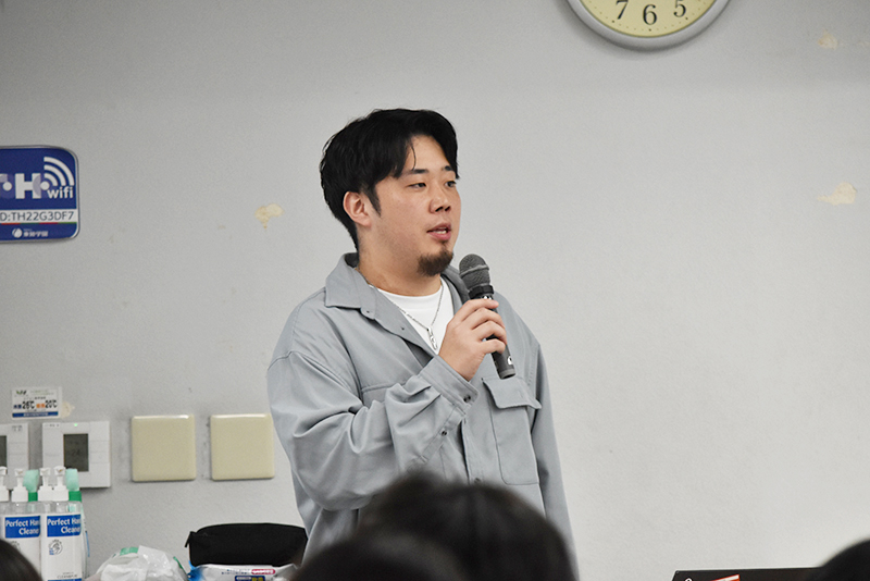 (株)日テレ アックスオンの増田廉さんをお招きして実施した、放送芸術科の「業界特別講座」