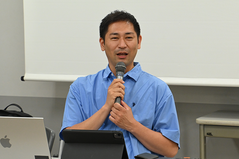 映画・ドラマプロデューサーの小柳智則さんが「特別講座」にて来校!