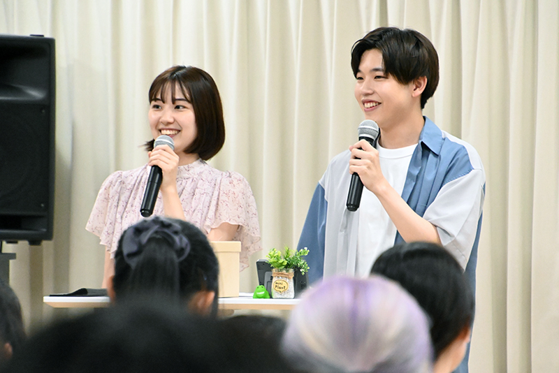 MCをつとめたのは声優科の2年生!