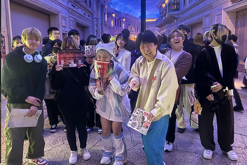 会場に1歩入るとそこは非日常の世界