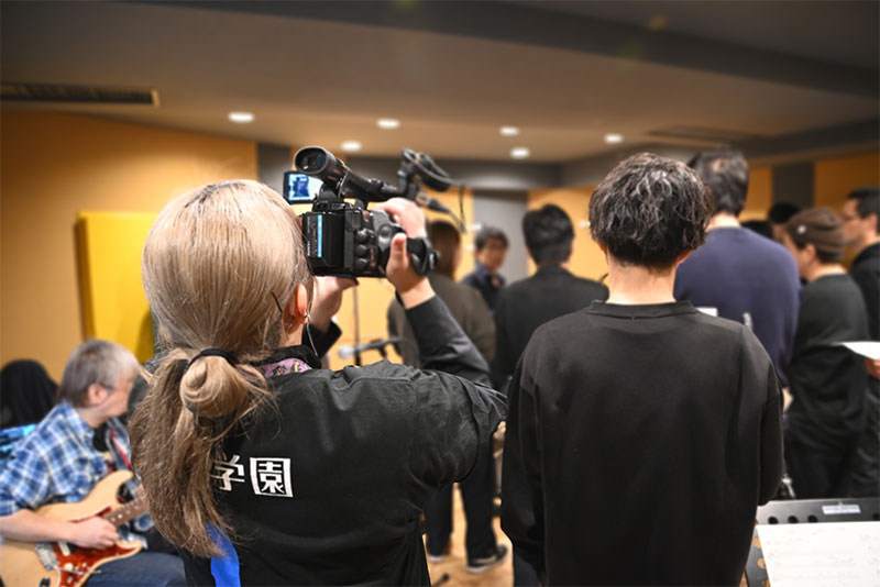 放送技術科の学生はワークショップの様子を撮影しました!