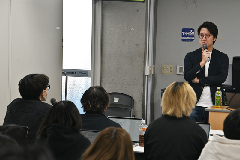 学生からの質問にも一つひとつ丁寧に答えていただきました!