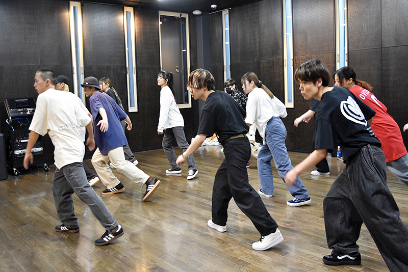 テンポの速さに懸命についていく様子