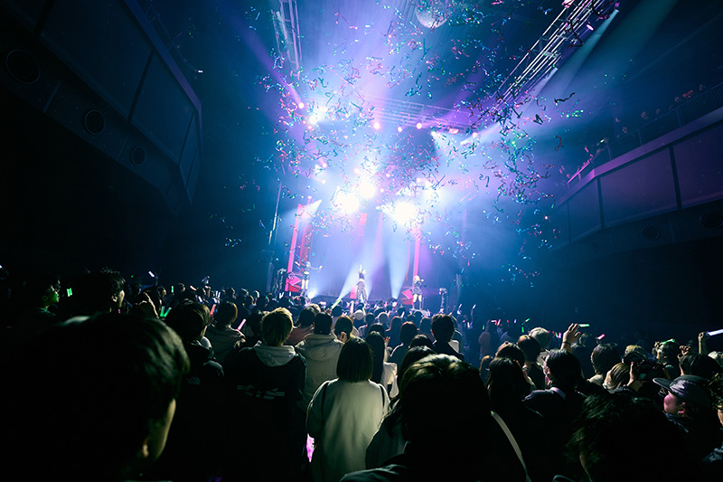 スペシャルゲストを迎えた、豪華なライブとなりました