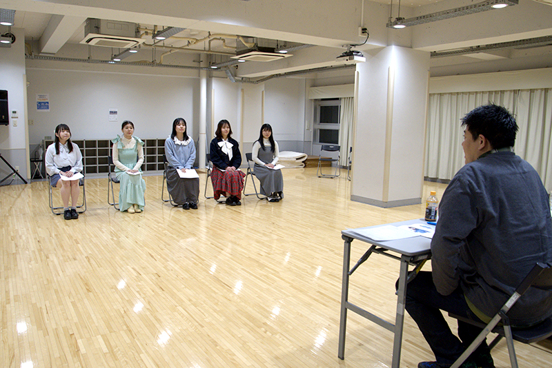 ステイラックの新人開発部の萩原さんが来校され、入所オーディションが行われました