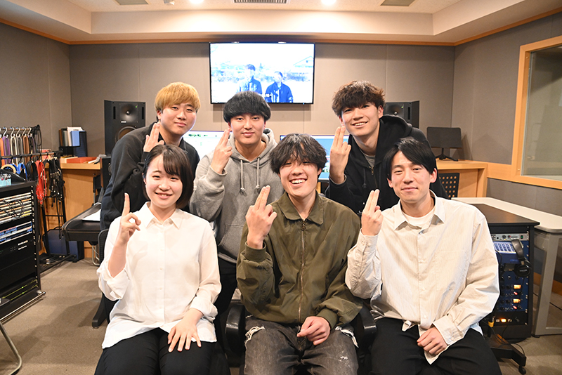 放送技術科と声優科がコラボ!山中湖PR番組のナレーション録りを実施