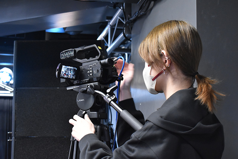 映像は配信技術ゼミの映像チームが担当