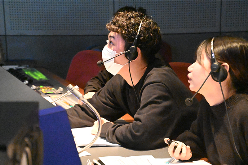 ディレクターが制作現場を統括します