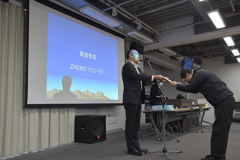 最優秀賞のZHENG YIさんは2年連続の受賞!