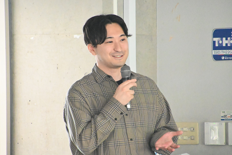 放送作家の後藤達哉さん(20年度卒)にもご来校いただきました!