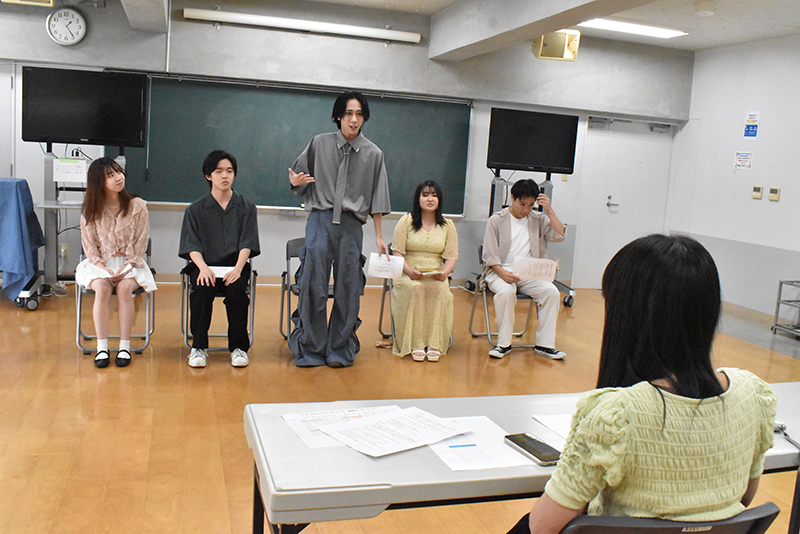 声優科「セルフブランディング」の授業で模擬オーディションを実施しました!