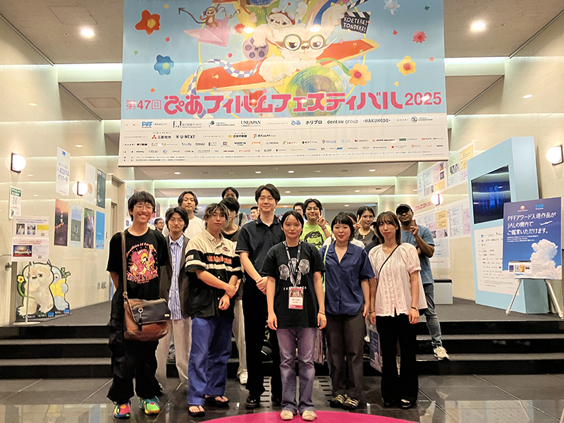 ともに映画をつくったメンバーとの集合写真!