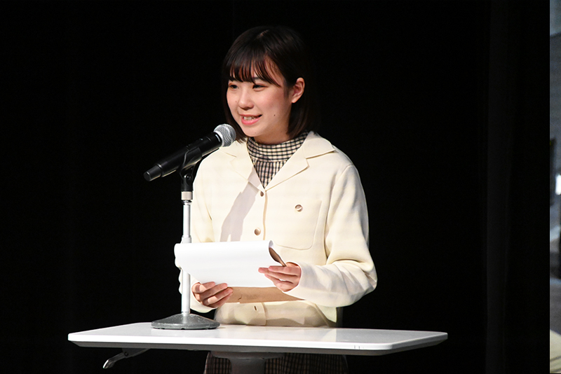 アナウンス科の学生が司会を担当