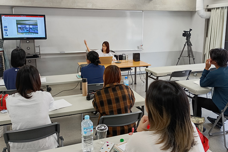 道路交通情報アナウンスの現場を知る!日本道路交通情報センターによる「放送業界講座」