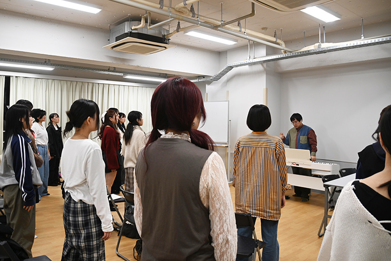 今年度の「声優アーティストゼミ」はヴォイストレーニングからスタート!