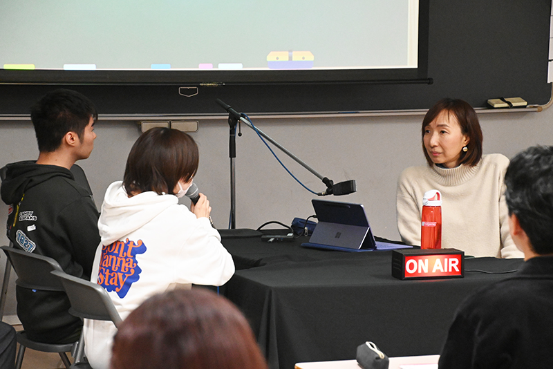 人気ラジオ番組のプロデューサーが来校!放送音響科「業界特別講座」