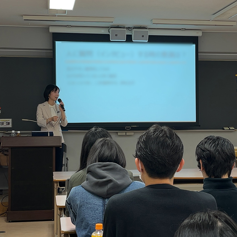 フリーアナウンサーが解説！テレビ・ラジオの現場と音声スタッフの仕事