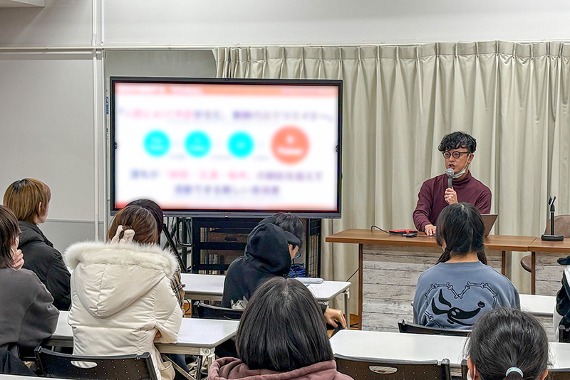 “XTuber”について解説!「VTuberプレイゼミ」にIPソリューションを提供する(株)PANDORAが来校!