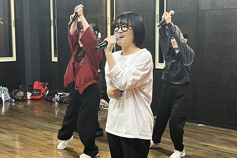 後半は歌いながら踊る練習も行いました!