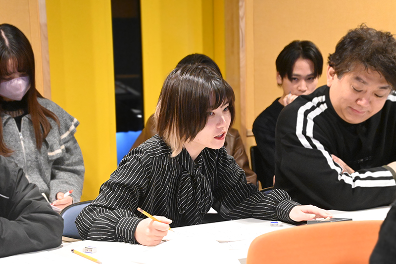 小説創作科の学生がシナリオを担当。収録時には演出のアドバイスも！