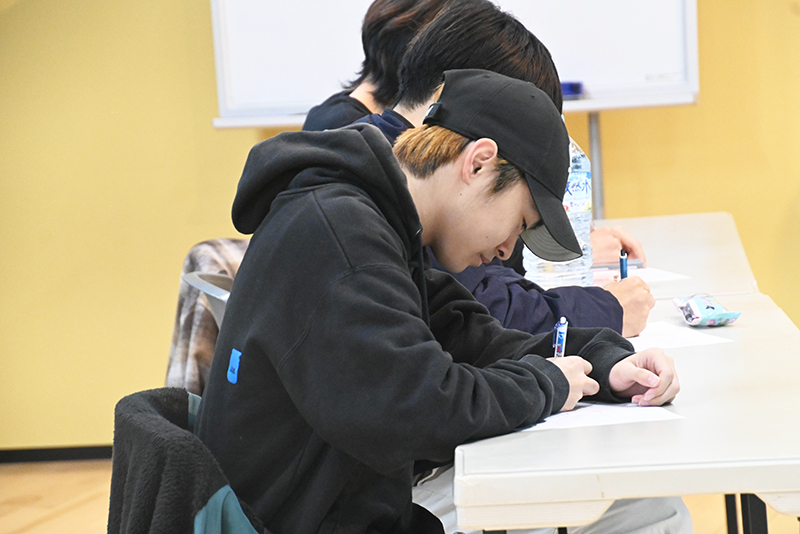 身につけたスキルをどのようにしてお金に変えることができるのか、自己分析のワークショップのなかで答えを探ります