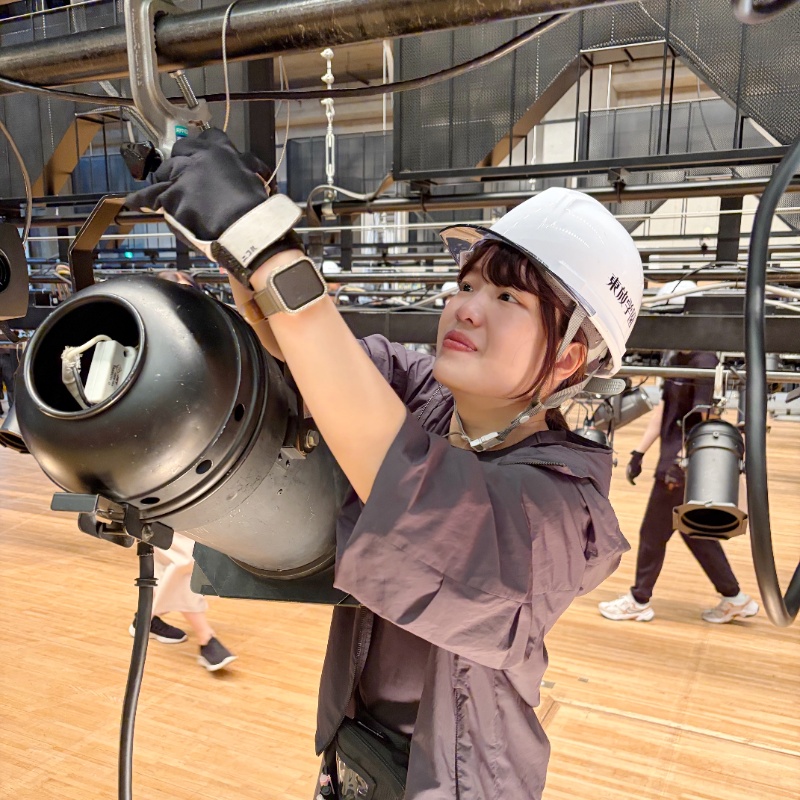 東放学園専門学校 照明クリエイティブ科 香港出身 照明オペレーターとして内定！