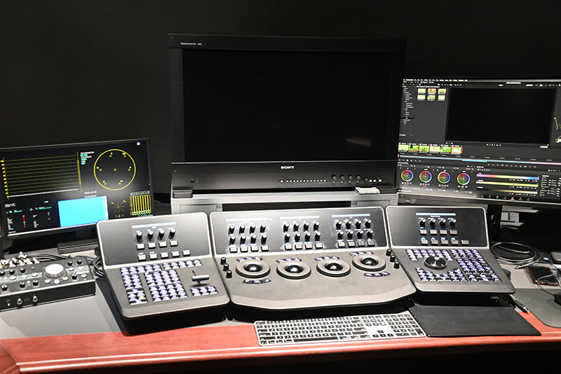 <p>「DaVinci Resolve Advanced Panel」を使用したカラーグレーディング体験</p>