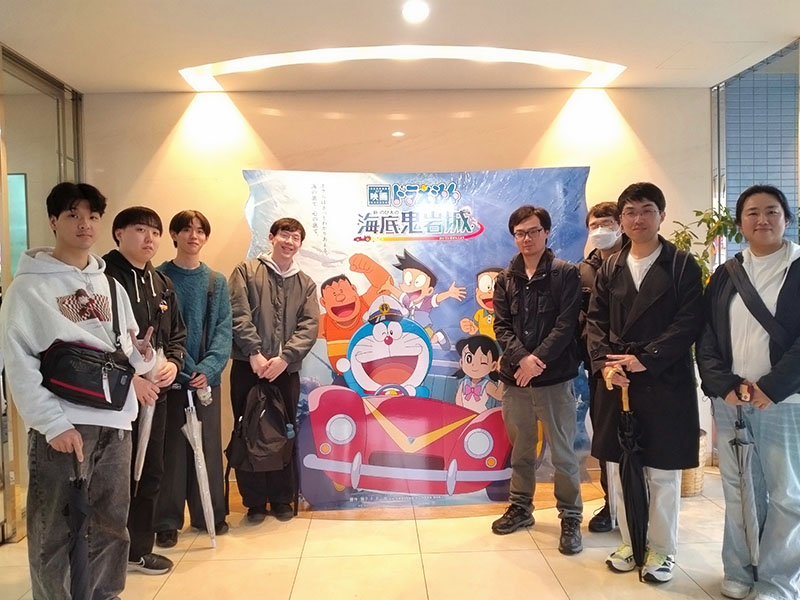 アニメ『ドラえもん』などを手がけるシンエイ動画(株)にて企業見学を実施！