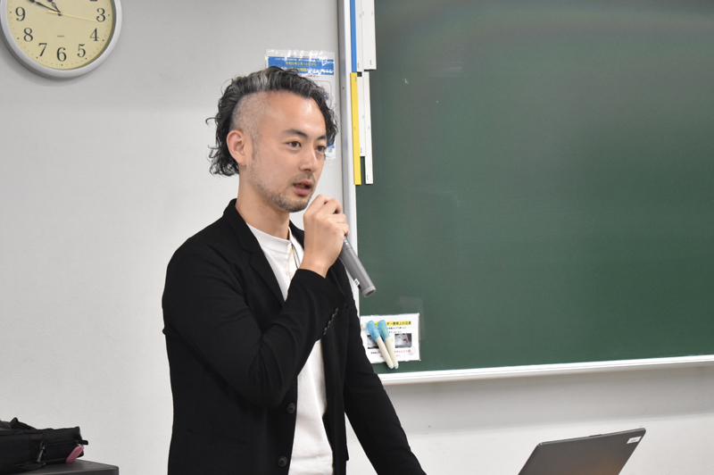 <p>（株）TBSスパークル 磯原幸道さんが来校！</p>