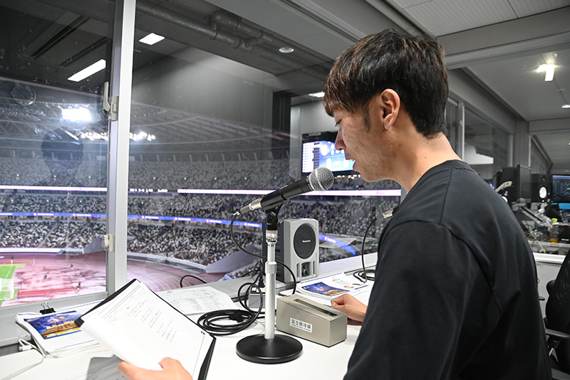 <p>来場された13,472人の前でアナウンス！</p>