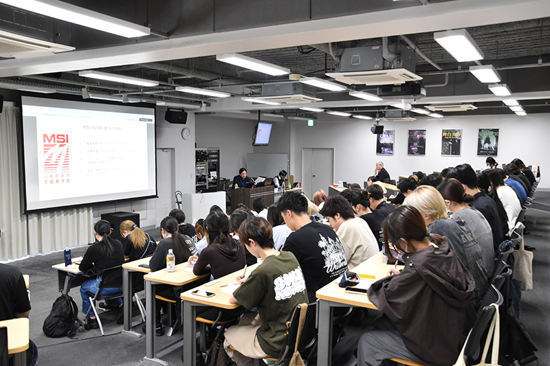 合同企業説明会を清水橋校舎にて開催しました