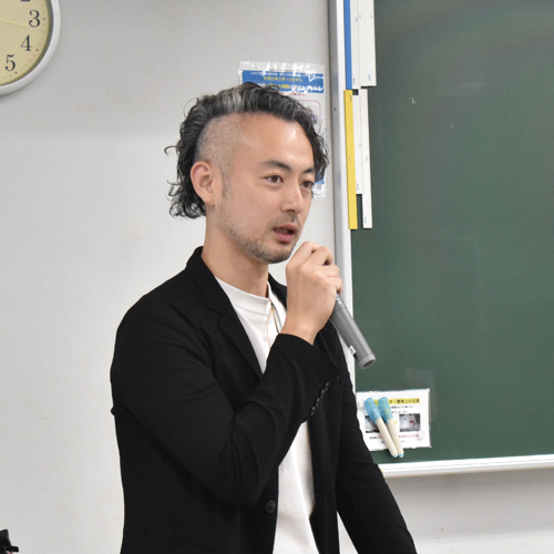 『世界遺産』『THE TIME，』ほかを手がけたディレクターが来校！映像メディア科「業界特別講座」