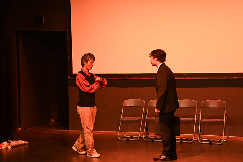 <p>演技科の2年生による自主公演『ホーム』をTAG-TAG theaterにて上演！</p>