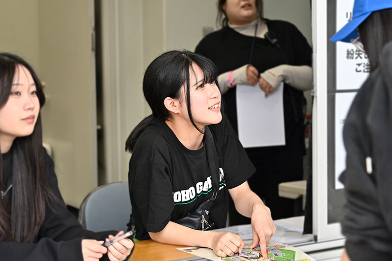 来場者の対応