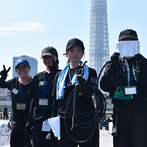 「隅田川花火大会」生中継番組の照明サポートとして照明クリエイティブ科の学生が参加！